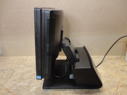 HP RP7 i3 Point of Sale retail System  - All in one  8MB - 15 Inch - model 7800