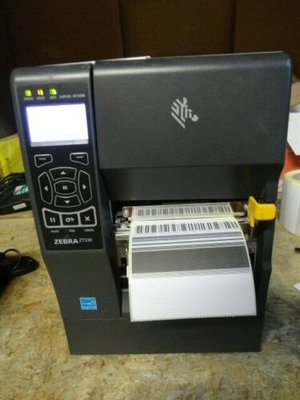 Zebra ZT230 Thermisch Direct  Label Printer USB + Peel Functie 203Dpi